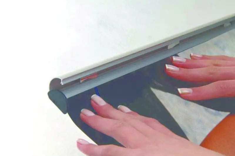 POSTERKLEMMSCHIENEN A1 inkl. Aufhänger (1 Paar) | Verkaufsförderung.