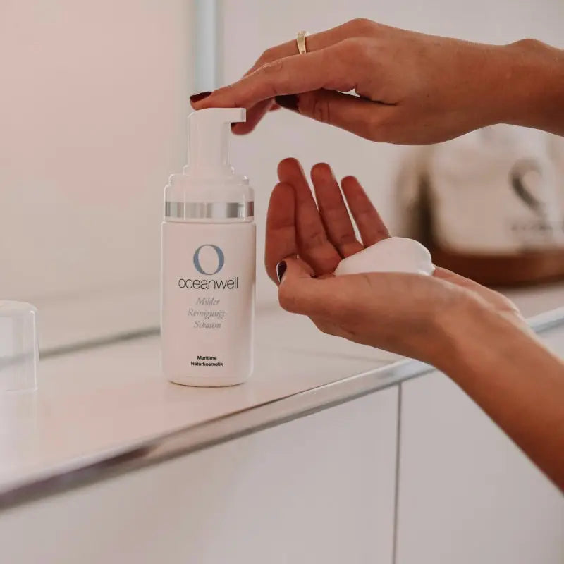 REINIGUNGSSCHAUM | Professionelle Gesichtsreinigung für Beauty-Salons